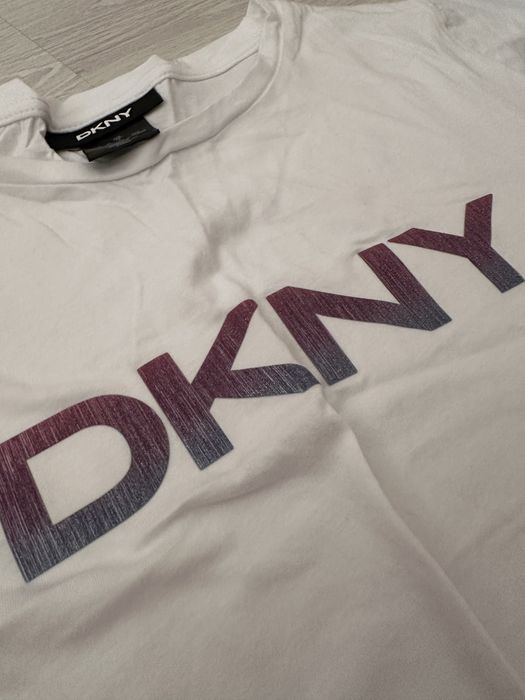 Тениска бяла DKNY