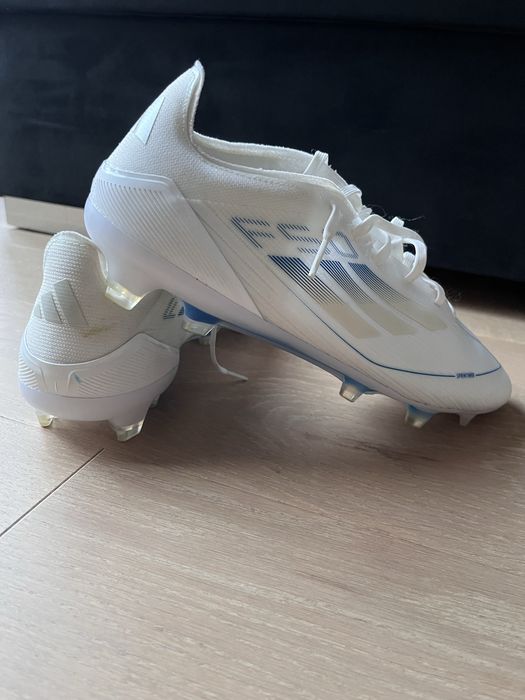 Ghete de fotbal Adidas F50 43 1/3