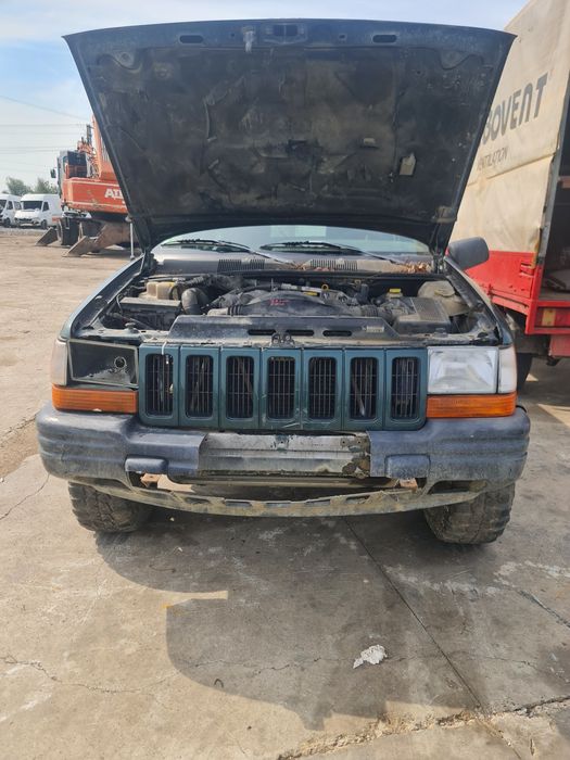 Dezmembrez jeep cheroke xj zj 2.5 diesel 2.5 benzina 4.0 benzina