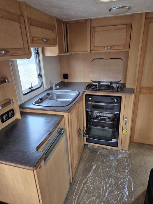 Rulota Elddis Avante 472