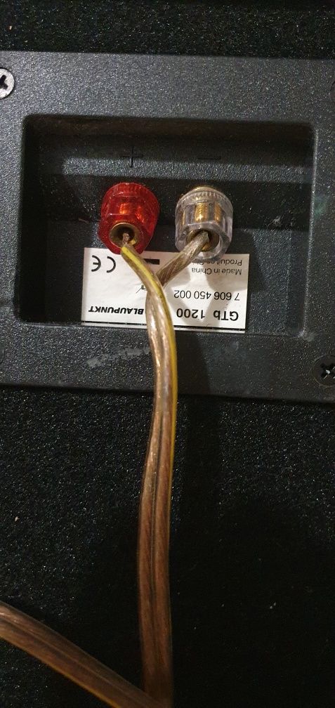 Субуфер с усилвател BLAUPUNKT