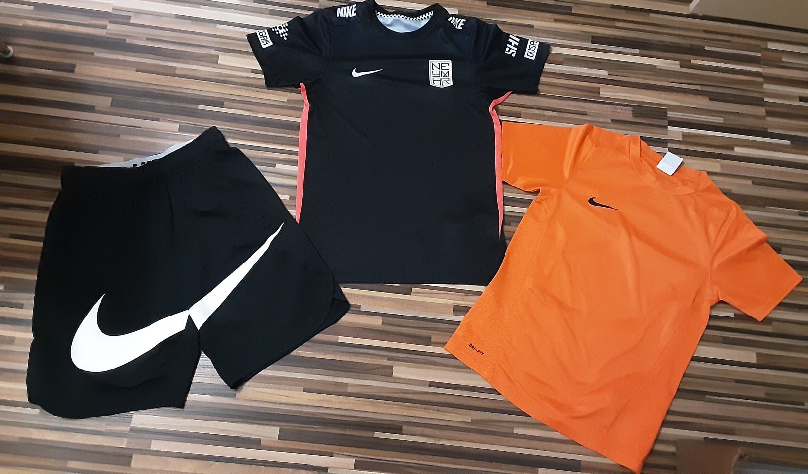 (L 147-158) NIKE Neymar JR 10 оригинална тениска, къс панталон