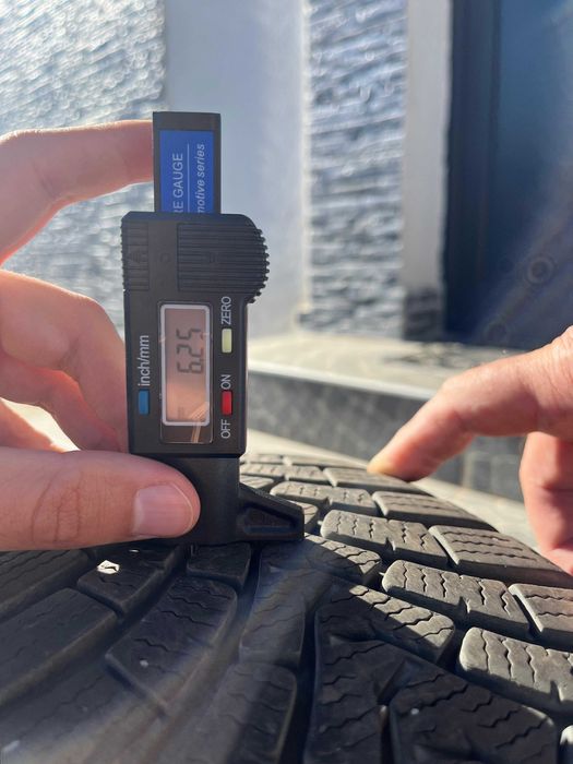 Anvelope Falken iarna dimensiunea 215/65/16   98H