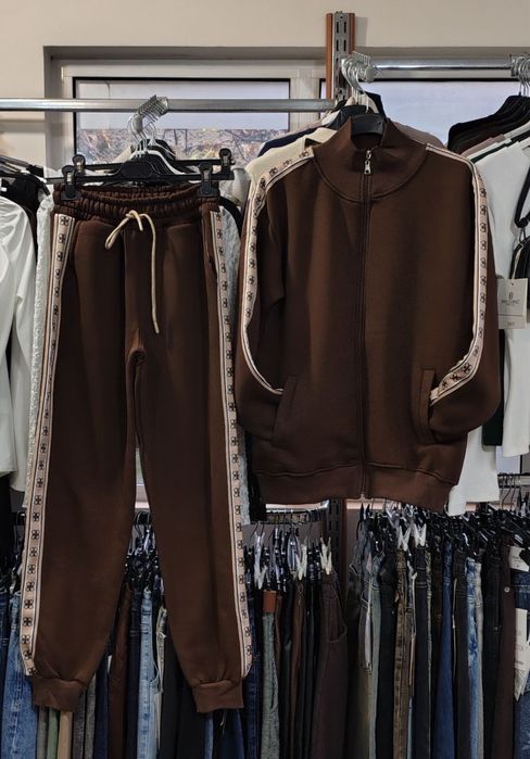 Топ Дамски екипи на супер цена