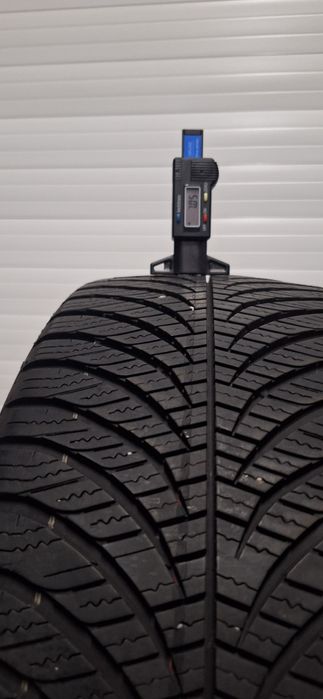 7mm! 225 45 17 Goodyear vector 4seasons gen 3