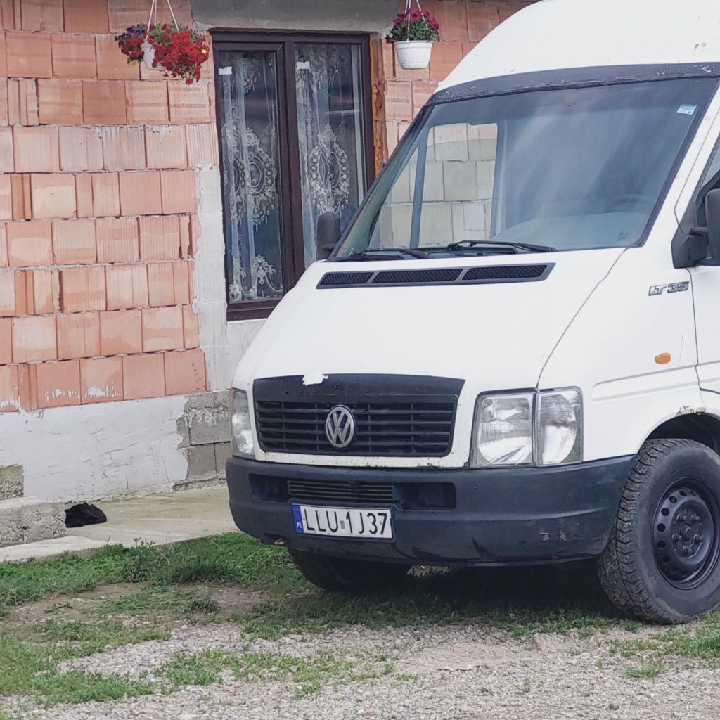 Vând vw Lt 35 an 2005