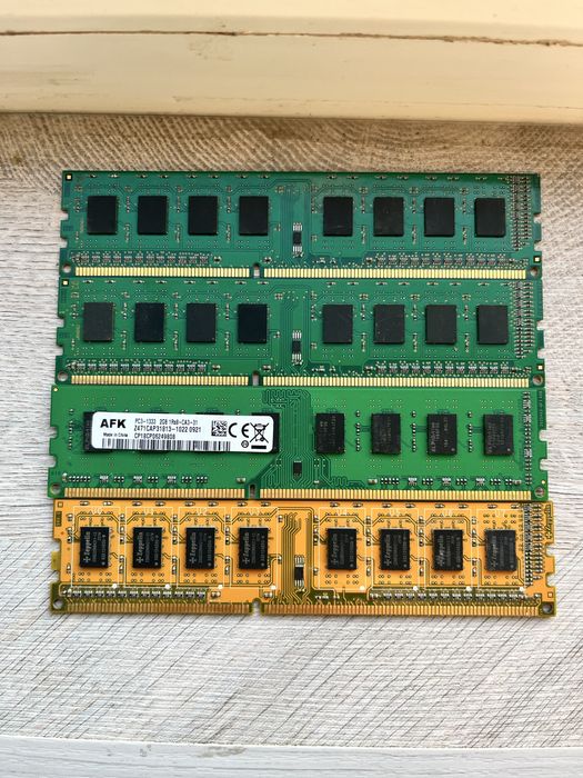 Продам оперативную память DDR3