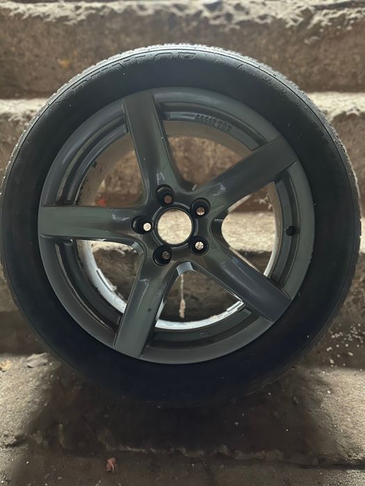 Vând /schimb 2 perechi  jante R17