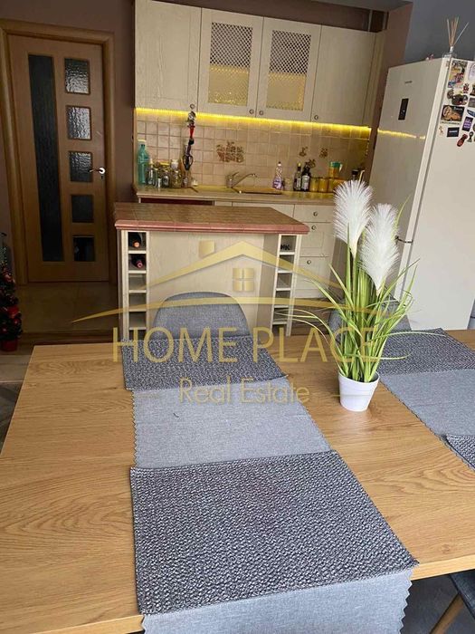 Продава се Четиристаен апартамент в Варна, Център - 125 кв.м за 2520 €/кв.м - Снимка #2