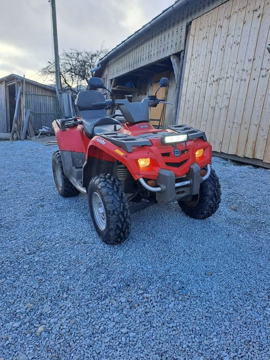 Vând atv can-am 400