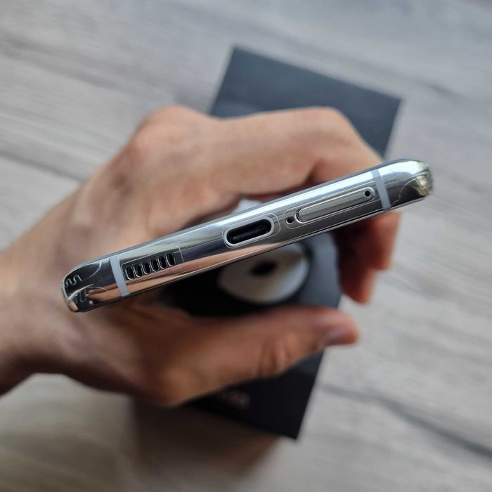 Новый Galaxy S21 Ultra  12GB/256GB Silver