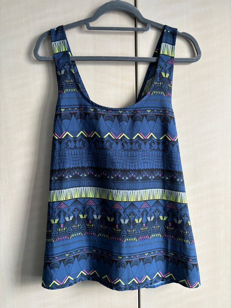 Volcom tank top size L