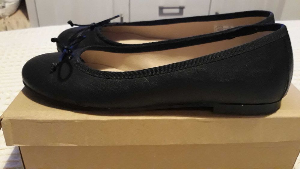 Дамски черни пантофки естествена кожа