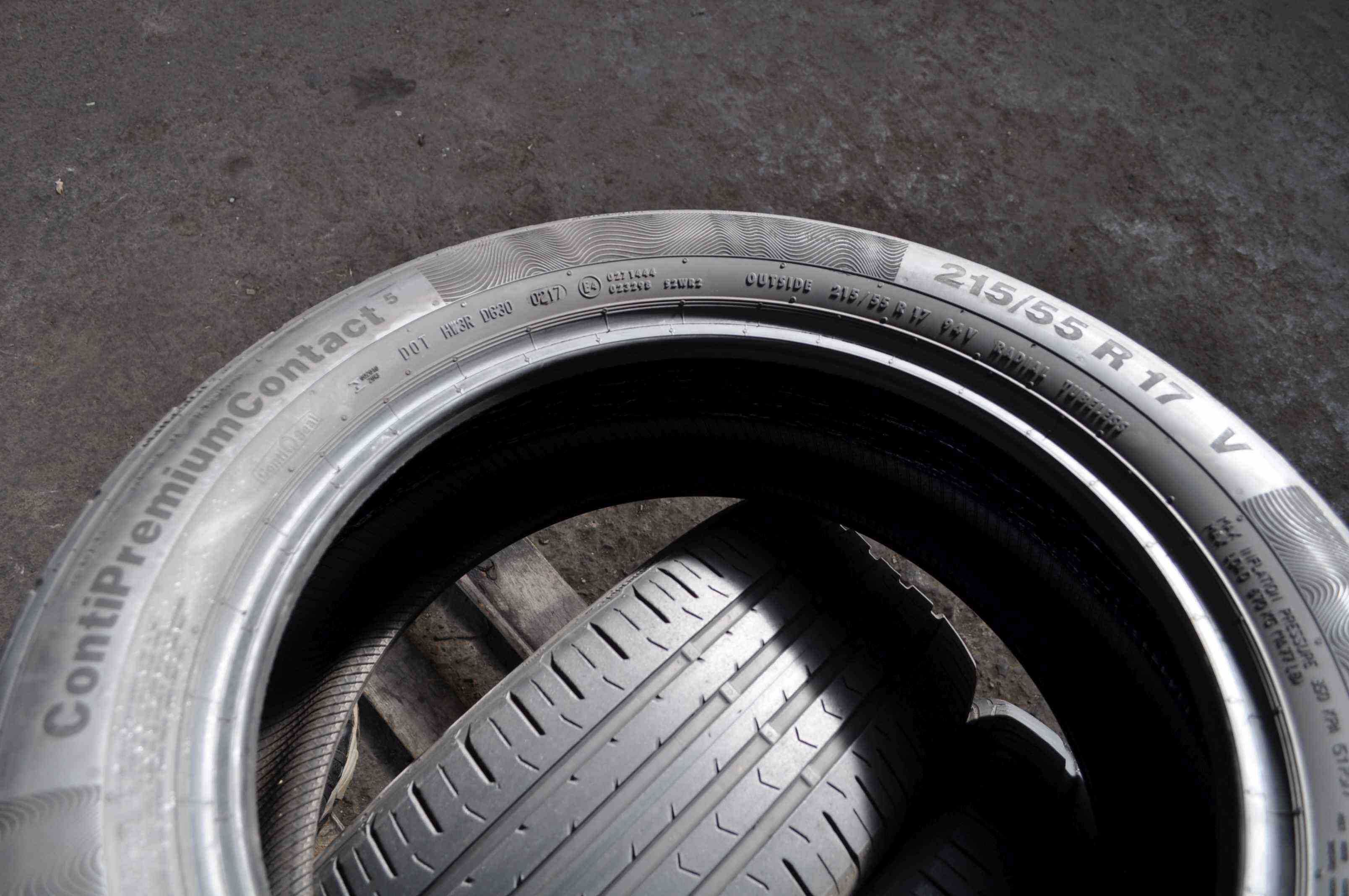 4 Anvelope Vara 215/55 R17 CONTINENTAL ContiPremiumContact 5 C.Seal