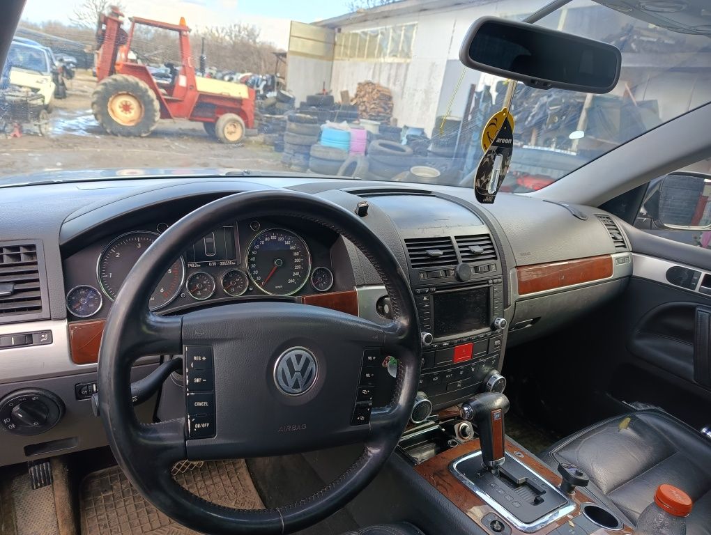 Dezmembram piese dezmembrări vw Touareg 2.5 tdi BAC