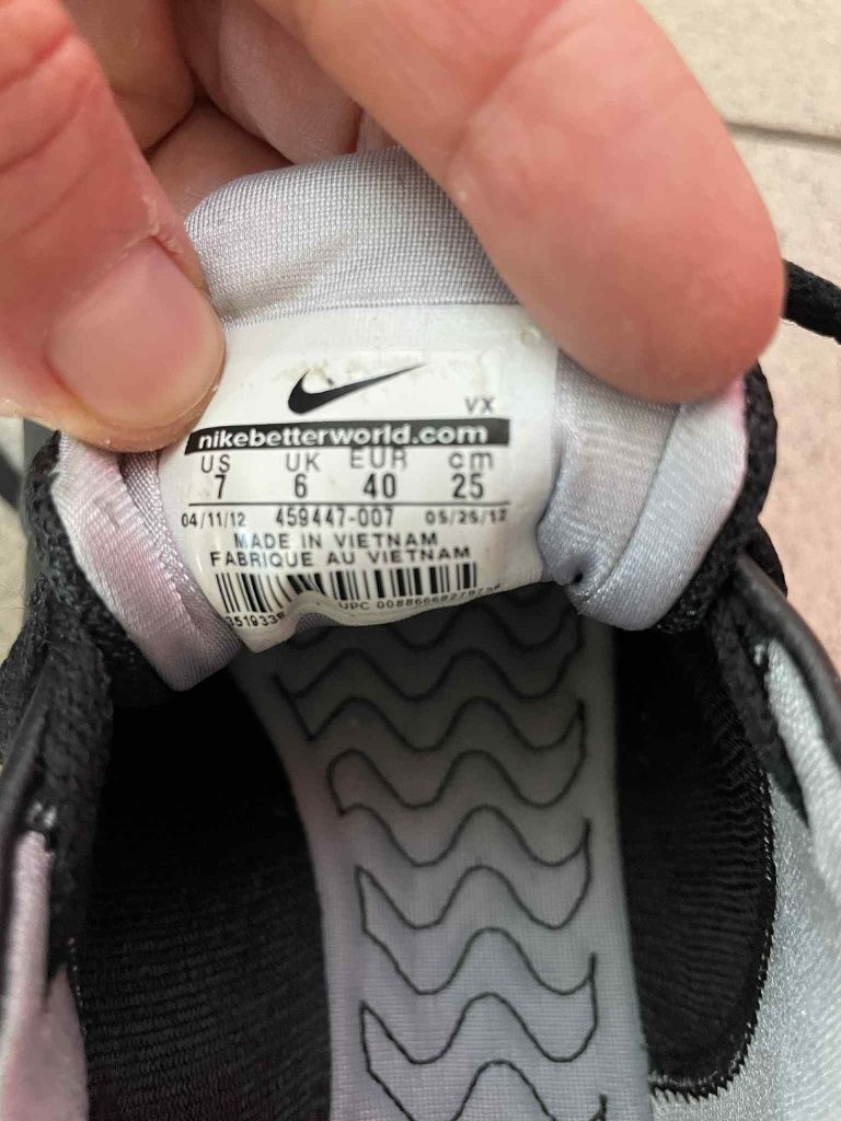 Nike  40   номер