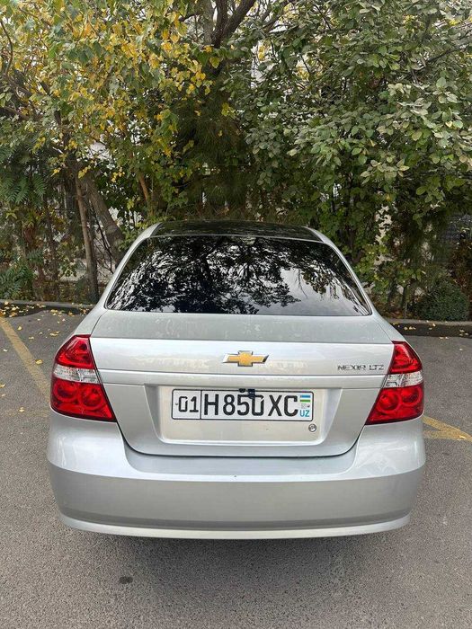 продается NEXIA 3