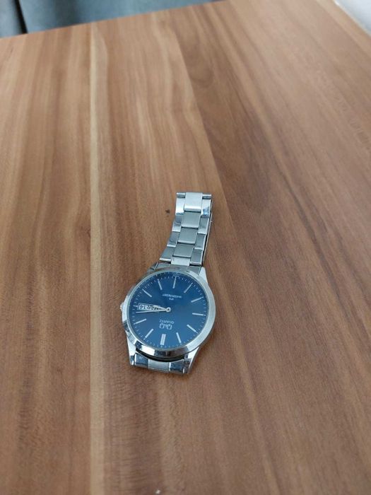 часы ручные кварц