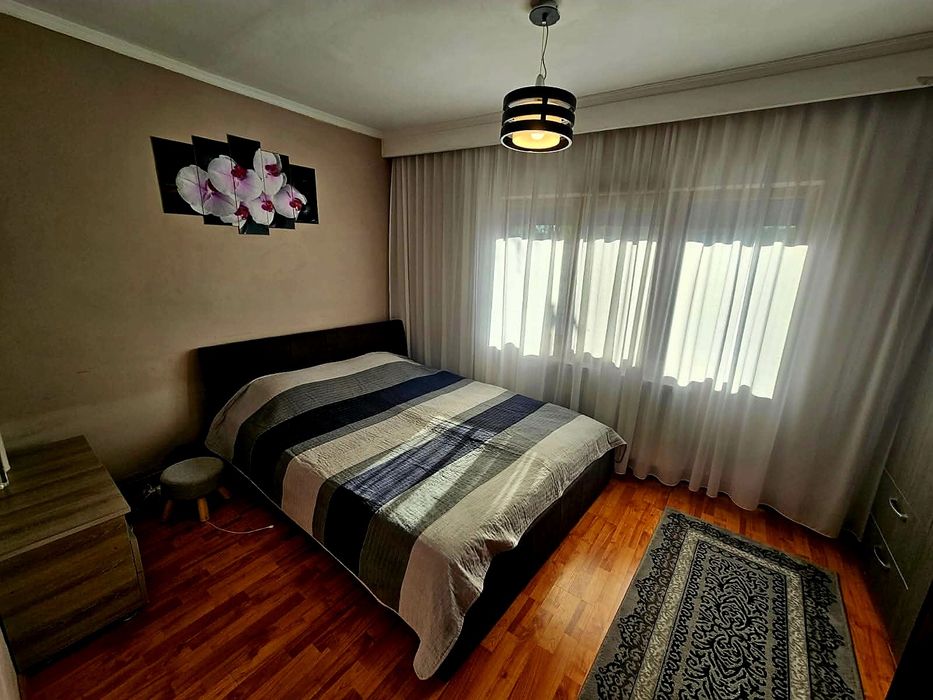 Apartament cu 3 camere de vânzare in Curtea de Arges (74,82 m²)
