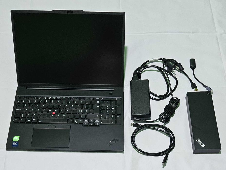Lenovo ThinkPad P16s Gen 3, Ultra 7 155 H, 32 GB DDR5, 1 TB SSD