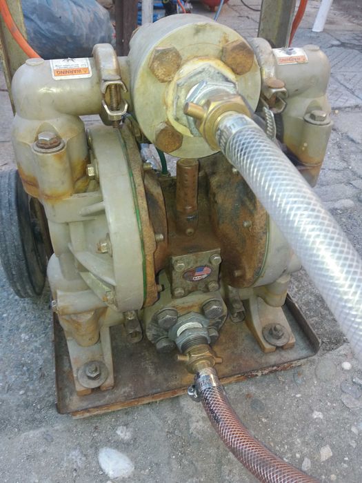 двойно-мембранна пневматична помпа ARO