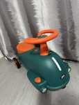 Vand scuter electric  de copii