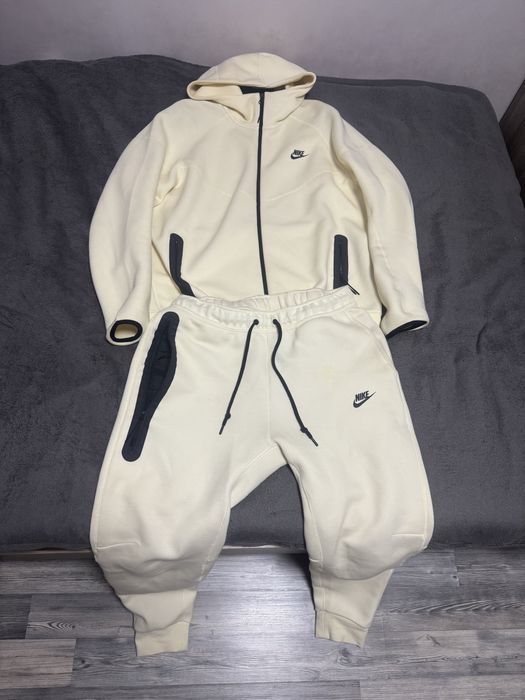 Комплект Nike Tech Fleece