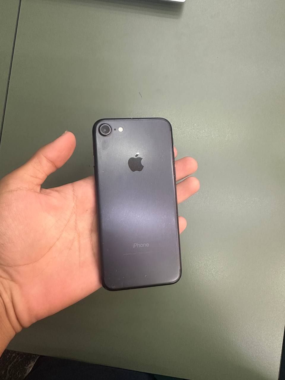 Iphone 7 xolati xolati tiniq