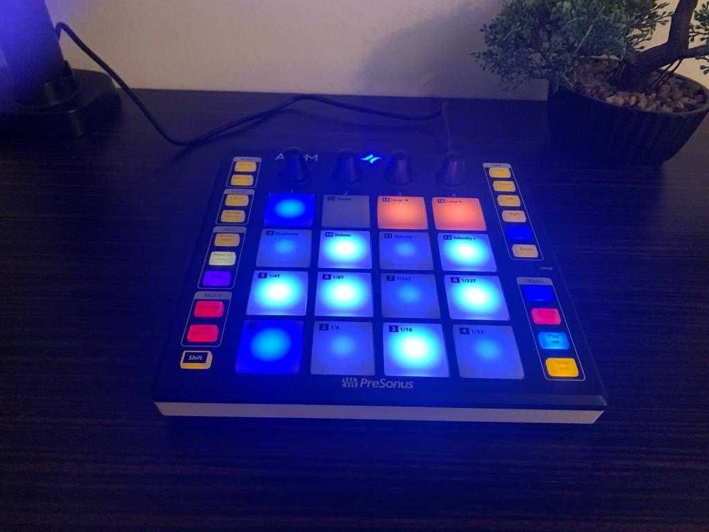 Presonus Atom MIDI Controller