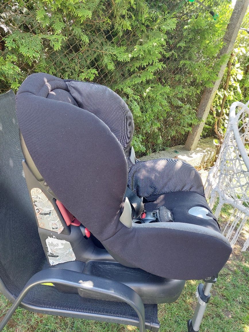 Maxi cosi axiss black
