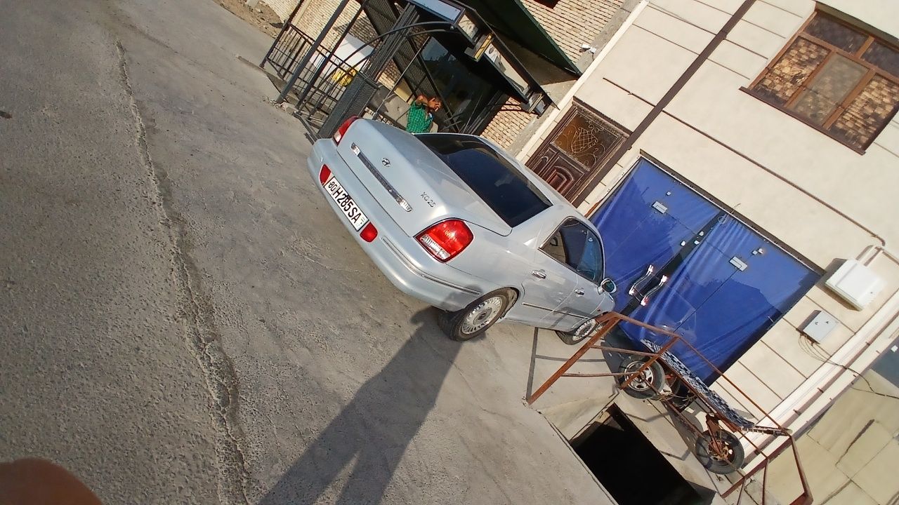 Продам машину Hyundai