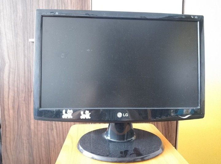 Продам монитор для компьютера