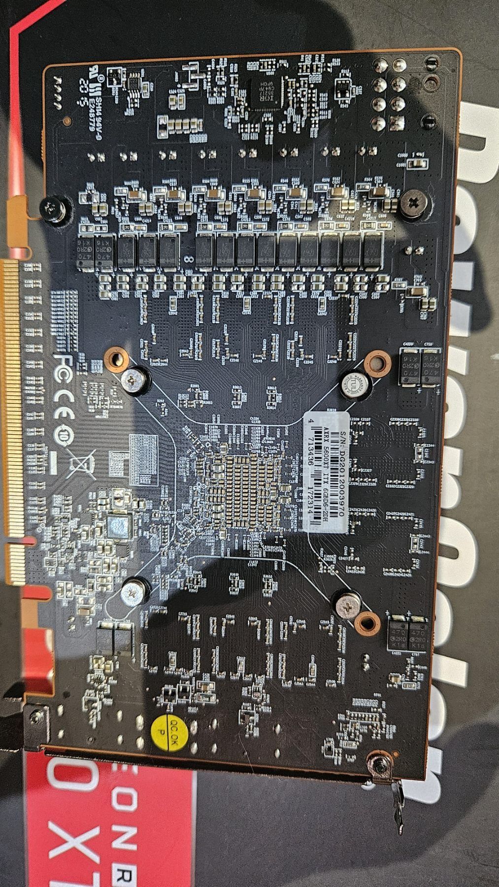 rx 5600xt 6gb itx модел, перфектна.