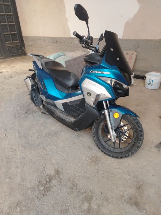 Скутер liyamotor