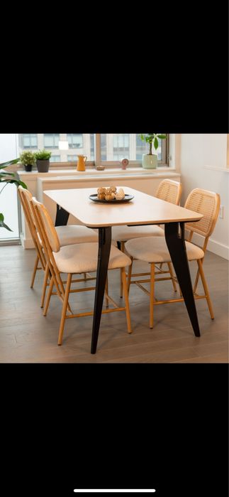 Стол the Table.  Успейте купить