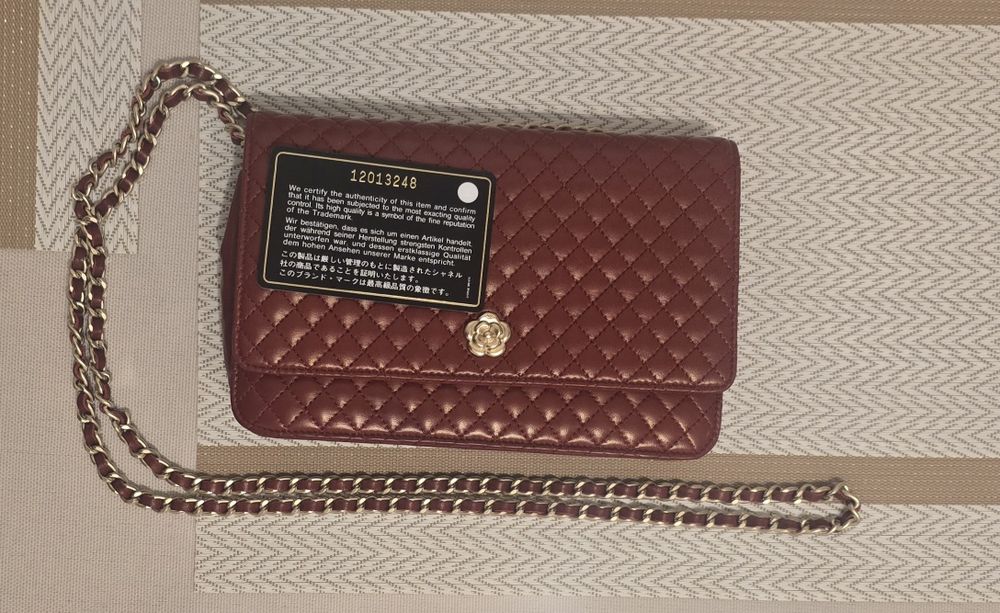 Сумка Chanel Camellia