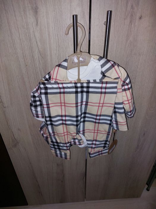 Costum bebe0-3luni