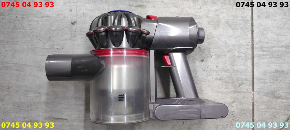 aspirator Dyson V6  NU STIU STAREA LUI se vinde ca in poze
