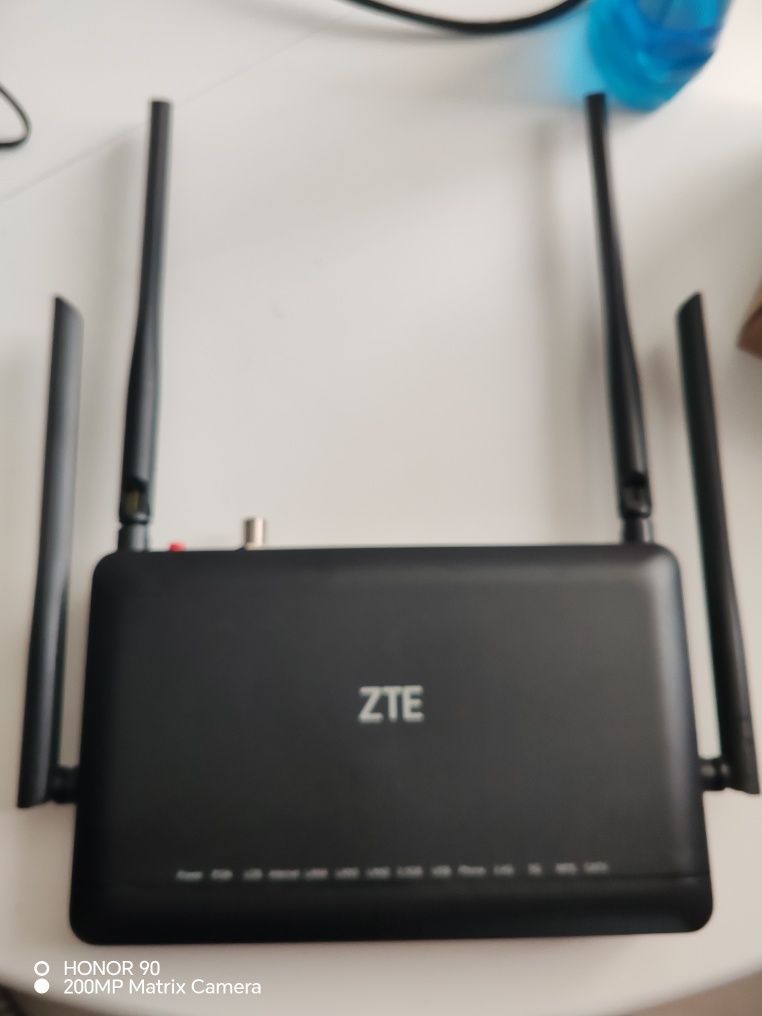 Router 5G ZTE nou