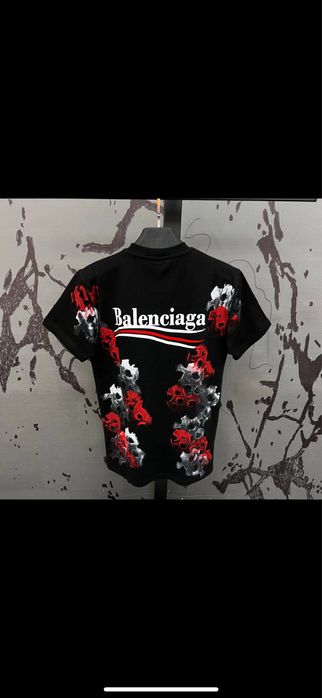 Тениска Balenciaga