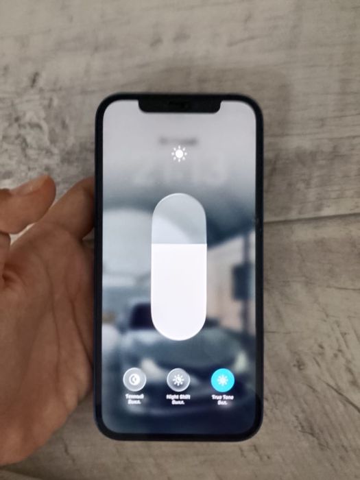 Айфон 12 жақсы жағдайда