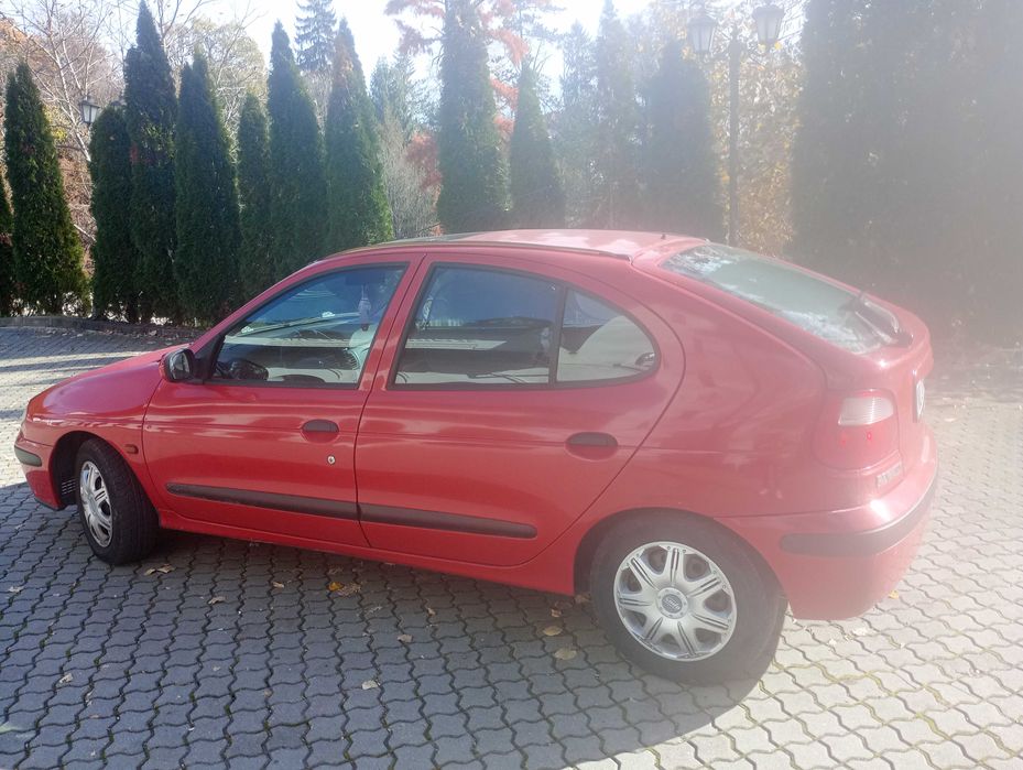 Renault Megane, an 2000.