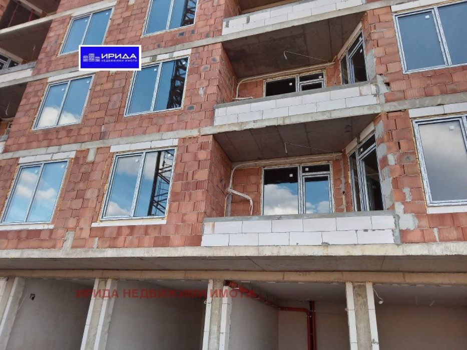 Продава се Тристаен апартамент в София, Бъкстон - 68 кв.м за 2122 €/кв.м - Снимка #1