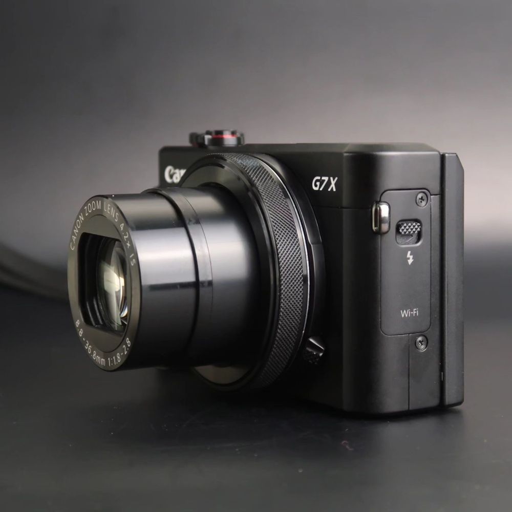 Камера Canon Mark III G7X