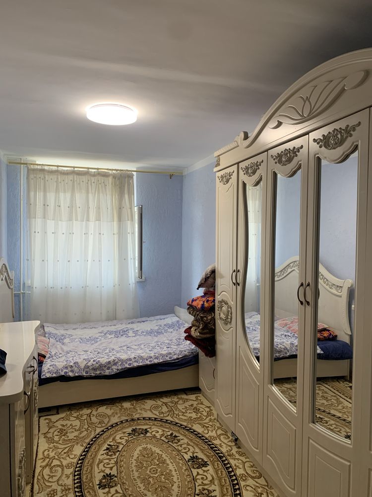 Квартира двукомнатная, 65 кв.
