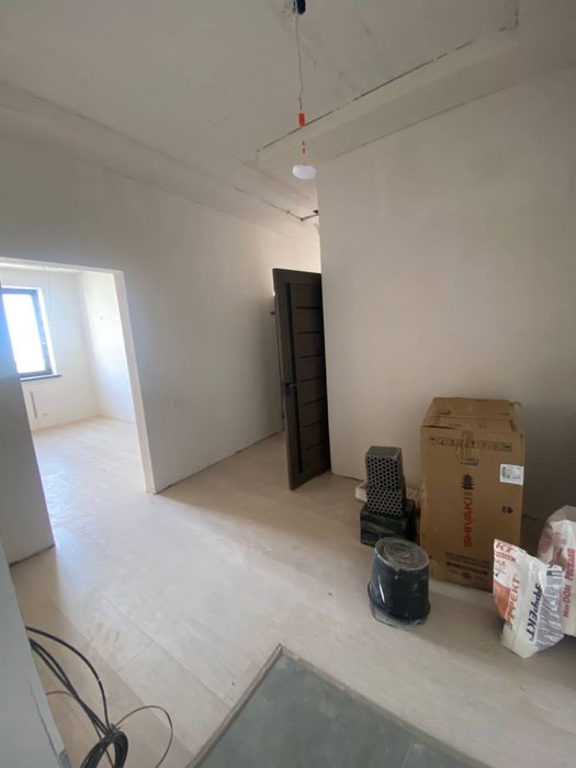 2 хонали уй сотилади (кредити ва субсидияси бор) уй узимни номимда