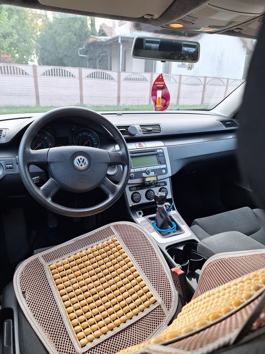 Vând Pasat B6 motor 2.0
