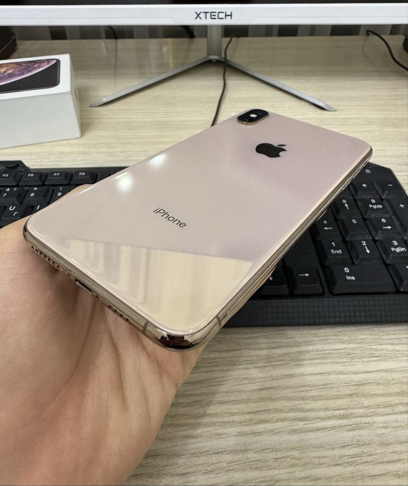iPhone Xs Max LLA