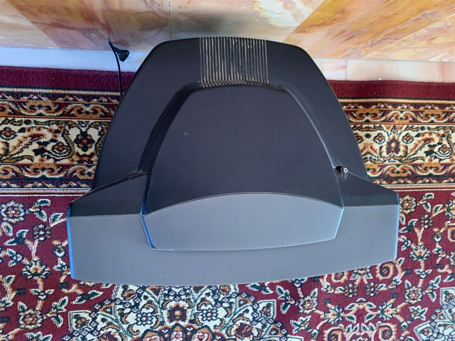 Продам телевизор LG