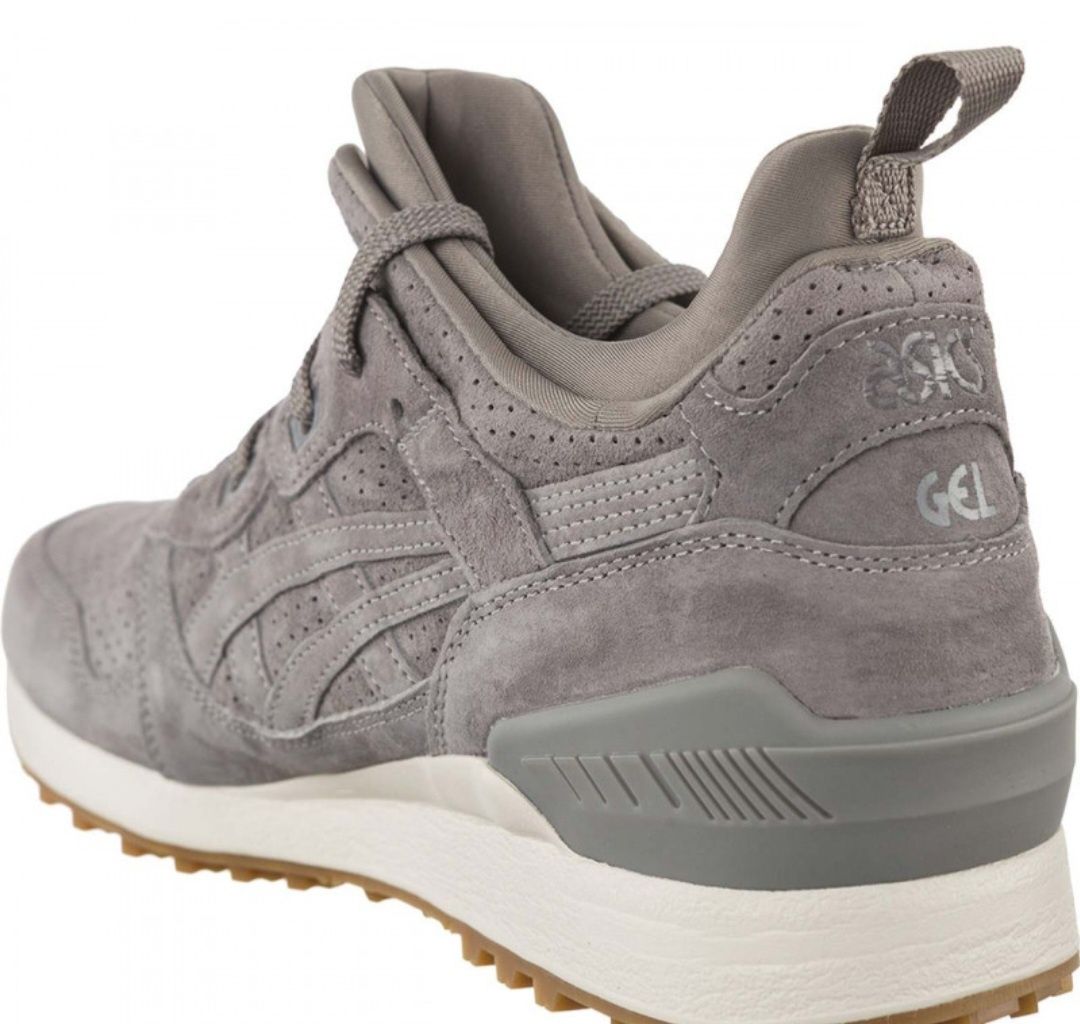 Спортни обувки "Asics"